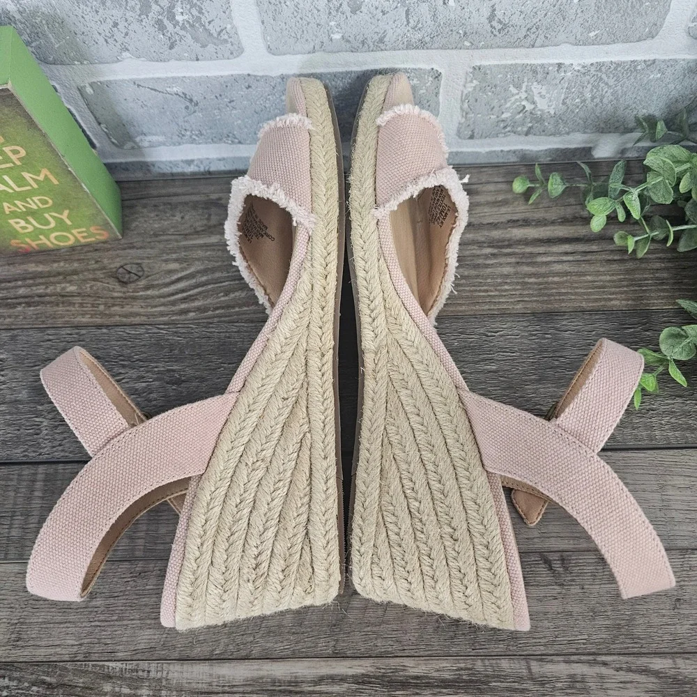 Lucky Brand Pink Canvas Espadrille Wedge‎ Sandals Women Size 10 Adjustable Strap